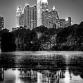 Night Atlanta.Piedmont Park lake.